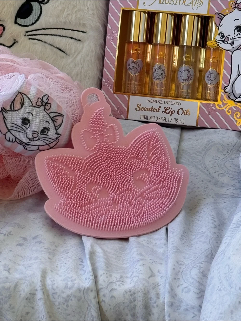 Disney adorable marie